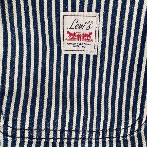 Best Seller New Levi's Bree Barn Striped Jacket Women's L - Picture 8 of 15